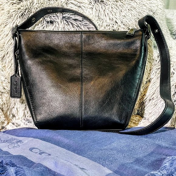 NWOT - COACH BLACK SMALL DUFFLETTE (21377) - Picture 2 of 9